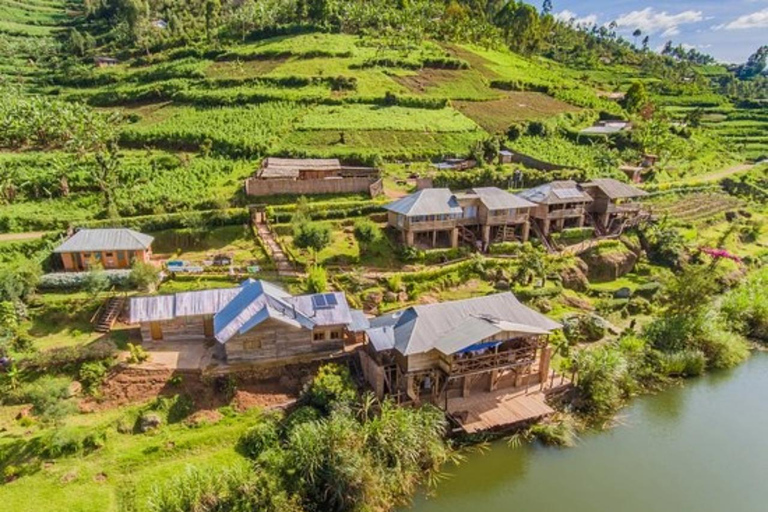 5-Day Lake Bunyonyi & Lake Mburo Tour with Boat Cruise