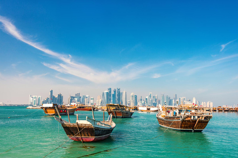 Esplorazione della città di Doha e giro tradizionale in barca con Dhow di legno