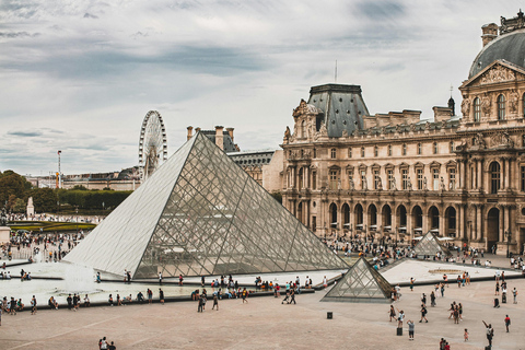 Paris: Louvre Museum Ticket with Optional Hosted Louvre with Host