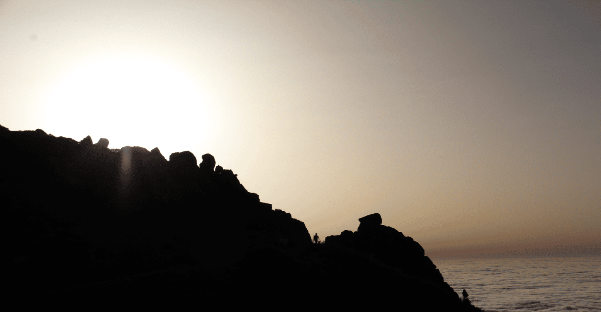 Madeira , Sunrise Tour in Pico do Areeiro - Hizvo