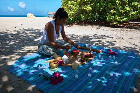 阿鲁巴：海滩声疗与冥想阿鲁巴：海滩上的声音疗愈与冥想