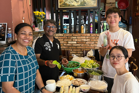 Privétour met kookles en vrouwelijke gids in Ho Chi Minh