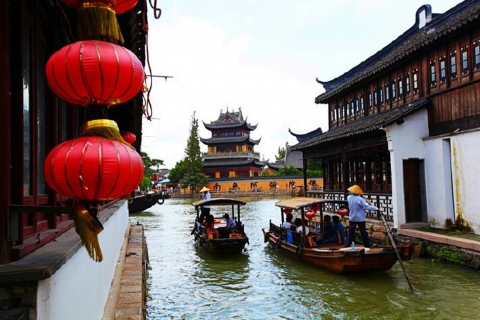 Zhujiajiao Water Town Private Tour with Boat Ride and Garden Private Tour