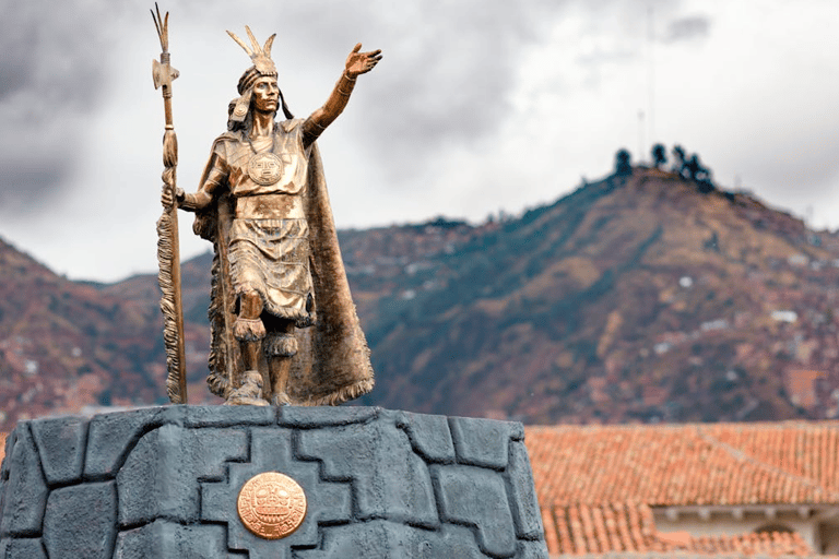 Walking tour Cusco: San Cristobal viewpoint and Andean music