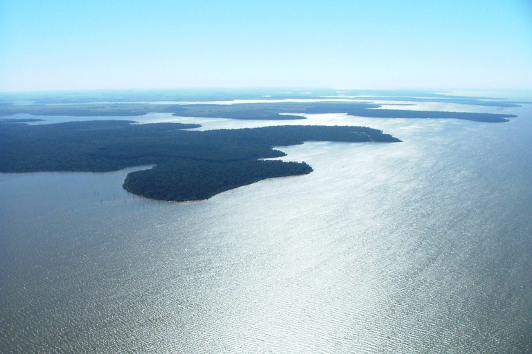 PRIVATE-Panoramabesök till vattenkraftverket Itaipu.