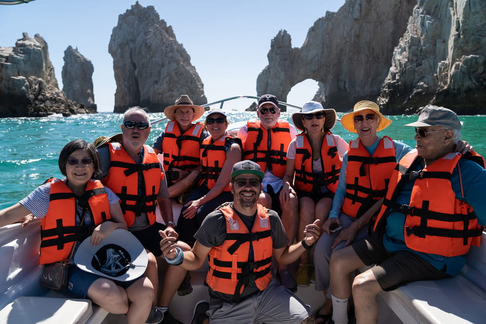 Los Cabos: Whale Watching (Transport and Pictures Included) | GetYourGuide