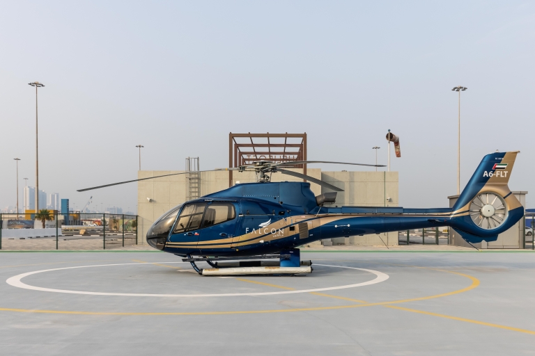 Abu Dhabi: Excursión en helicóptero por los rascacielos y la Corniche Road