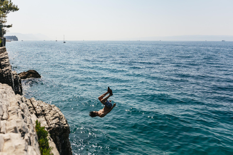 Split: Cliff Jumping & Deep Water Solo Tour Cliff Jumping & Deep Water Solo Tour