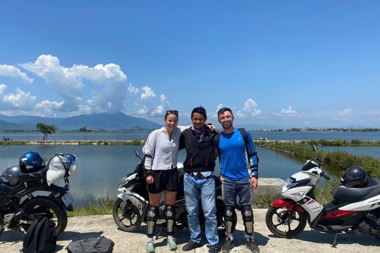 From Hoi An: Explore Hai Van Pass with Motorbike Rider Tour