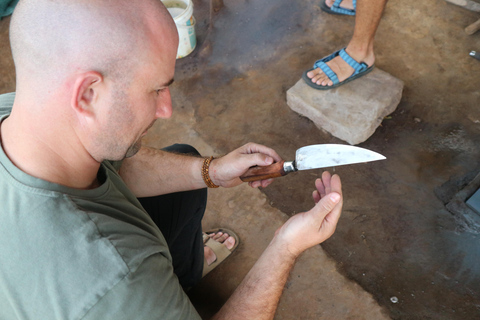 Hoi An: Knife-making Workshop with Hotel Pickup