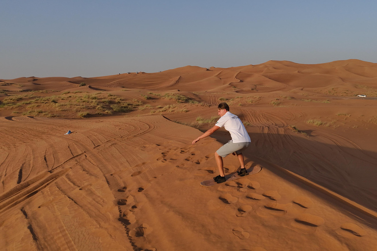 Dubai: Duin Buggy Safari en kamelenrit met vervoer2-zits met gedeelde vervoersservice