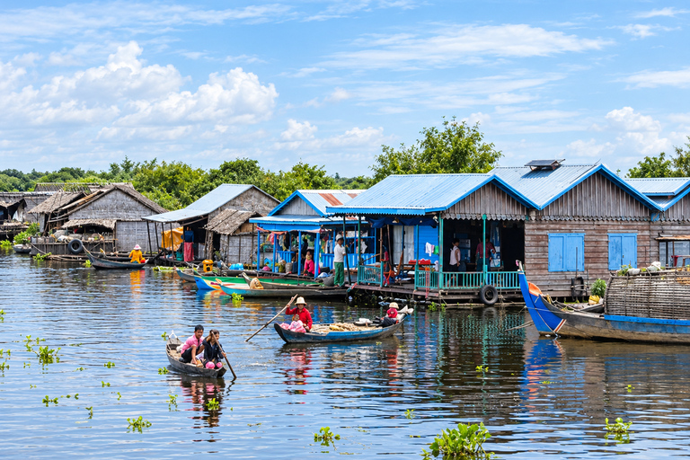 Siem Reap: Angkor Silk Farm & Mechrey Floating Village Tour
