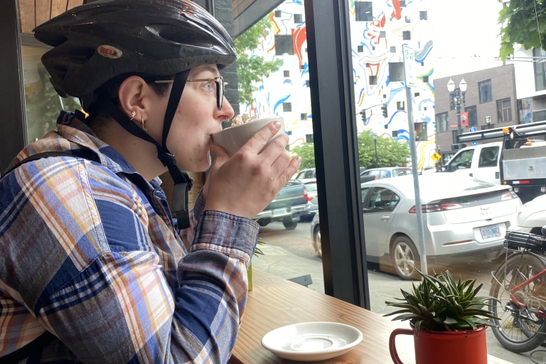 Portland: wycieczka rowerowa z przewodnikiem dla smakoszyWycieczka z przewodnikiem z rowerem standardowym