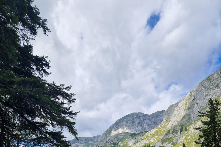 Wien: 2-tägige Alpen-Wanderung mit Tourguide und Transfer