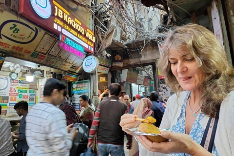 Prywatna wycieczka na zakupy do Delhi z konsultantkąKoszt całodniowej wycieczki