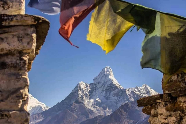 Kathmandu: Manaslu Circuit Trek 16-Day Guided Tour
