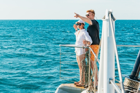 From Cairns: Great Barrier Reef Cruise by Premium Catamaran Great Barrier Reef Premium Catamaran Cruise with Scuba Dive