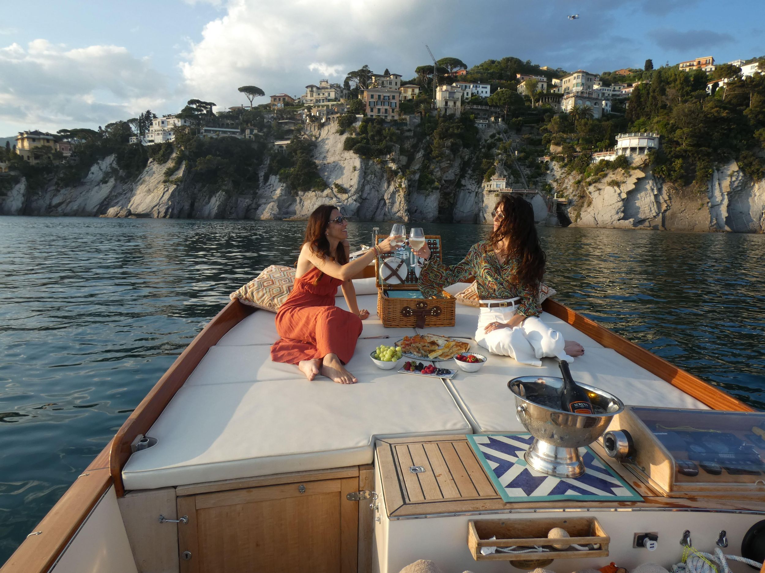 Private Bootstour bei Sonnenuntergang mit Aperitif in Portofino