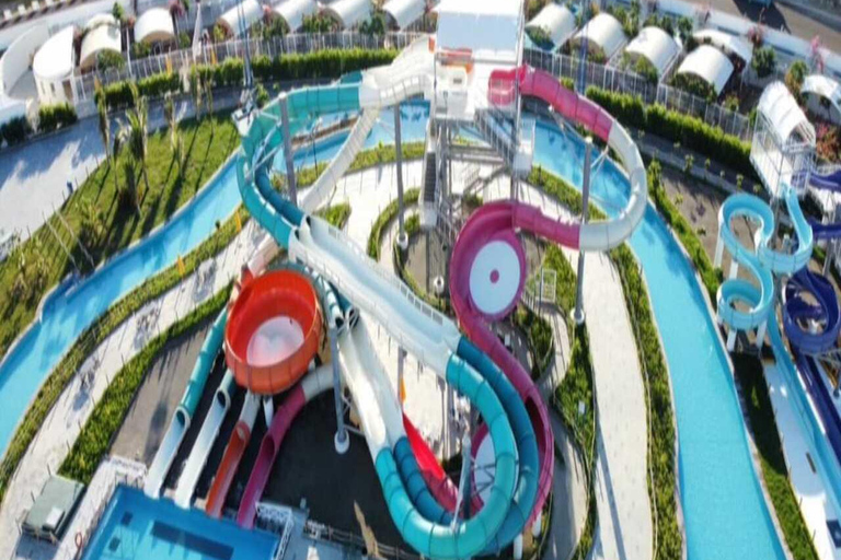 Jeddah: Waterpark Entry Ticket with Pools and Rides Guest Companion Ticket – Entry Only