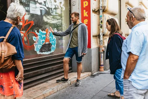 Boedapest: Wandeltour langs streetart en ondergrondse bewegingen