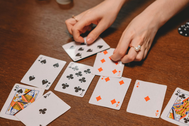 Stuttgart: Game Night in a Cozy Venue – Game Night Experience Stuttgart: Game Night in a Cozy Setting – Game Night Experience