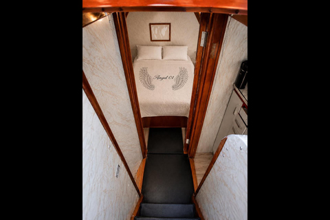 Alanya: Private Yacht with Lunch & Unlimited Soft Drinks