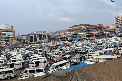 Kampala - Stadspromenad Guidad stadsvandring med Gadaffi-moskén