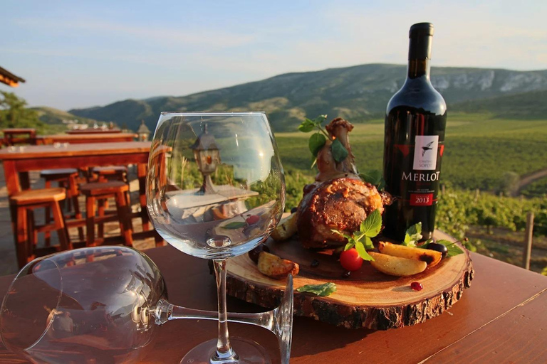 Skopje: Tikveš Wine Tour, 2 Wineries, Stobi Ruins & Lunch