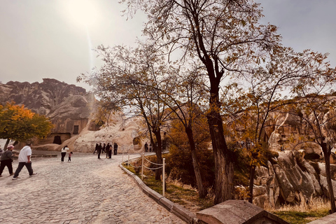 De Estambul a Capadocia: Excursión guiada de 2 días con todo incluido