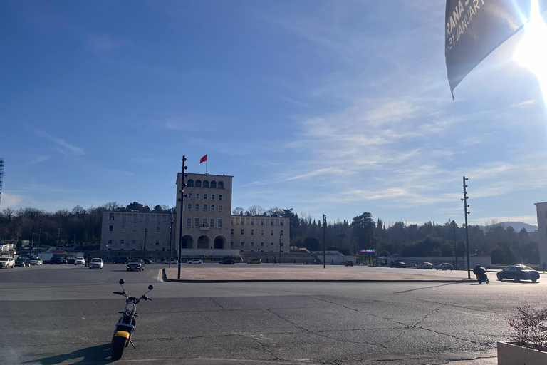 Tirana: Rundgang mit Air Albania Stadion VIP Sky Box