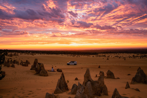 Pinnacles Sunset & Stargazing Private Tour with Lobster Meal