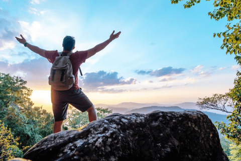 Excursión de Senderismo por los Montes Tauro de AlanyaPunto de encuentro en la estación de autobuses de Alanya (Otogar)