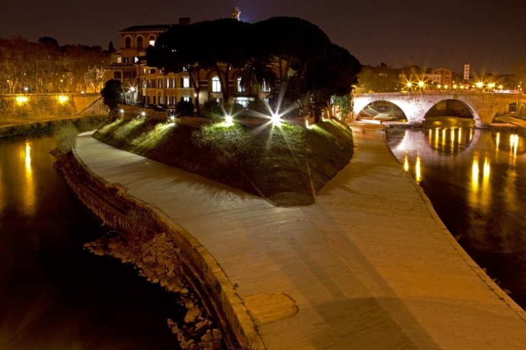Rome by Night: 3 uur Small Group TourRome by Night: 3-Hour Small Group Tour