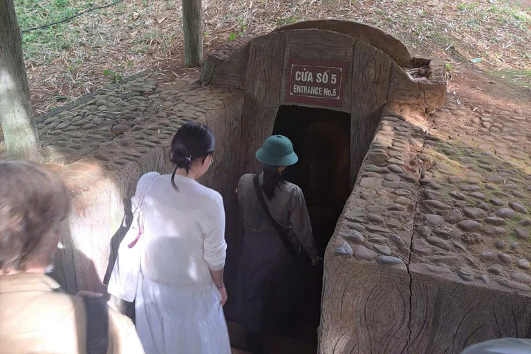 Hue - Phong Nha Cave - Vinh Moc Tunnel Small group Full-Day Tour: Lunch include, Boat & Ticket 450.000 excluded