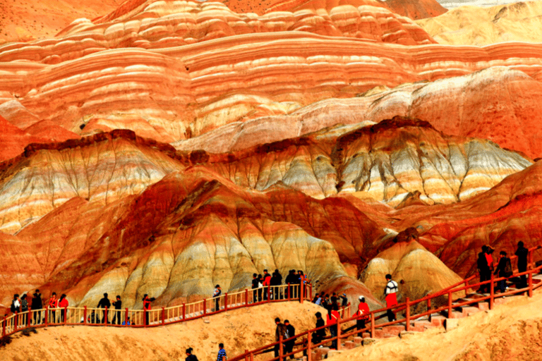 By bullet train from Lanzhou to Zhangye rainbow Mountain