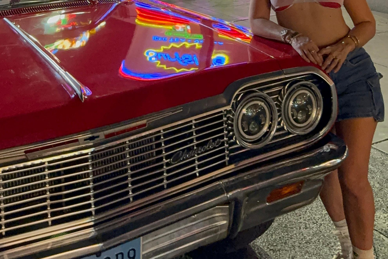Las Vegas: Night Tour in a Classic Convertible