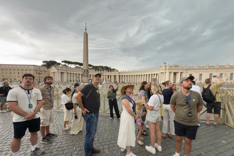 Vatican: St peters Dome Entry Ticket Papal Tombs, Audio Tour Vatican: St peters Dome Entry Ticket(With Elevetor)
