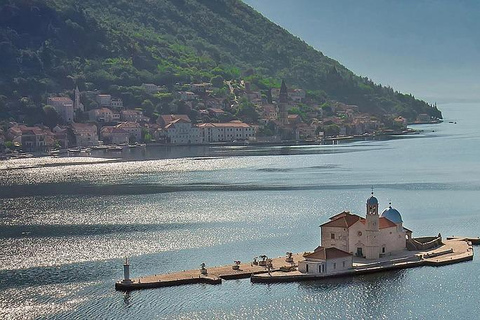 Descubra a joia escondida de Perast e explore Kotor