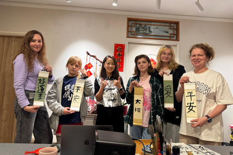 Unique Local Calligraphy Experience in Taipei 1-Hour Express Calligraphy: Create Your Own Art Piece