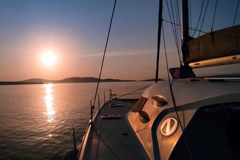 Rhenia Sunset Safari Sailing tour (up to 8 guests) Rhenia Sunset Safari sailing tour (up to 8 guests)