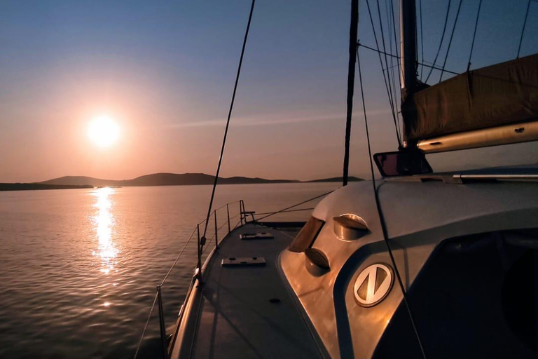 Rhenia Sunset Safari Sailing tour (up to 8 guests) Rhenia Sunset Safari sailing tour (up to 8 guests)