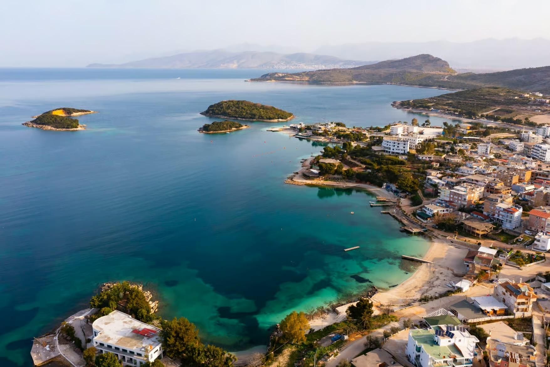 Tirana / Durrës / Golem: Tagestour nach Sarandë, Ksamil & Blue Eye