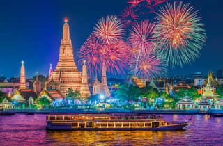 Bangkok: Chao-Phraya-Bootsfahrt mit Luxus-Buffet & offenem Deck