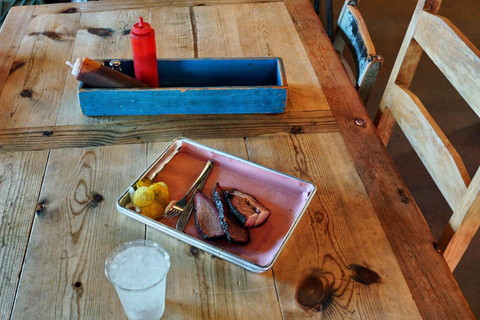 Dallas: 2 or 4-Hour Food & History Tour by Golf Cart Dallas: 4-Hour Food and History Tour by Golf Cart