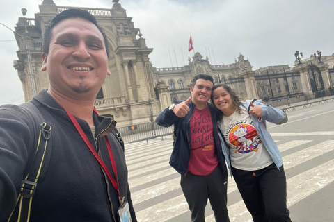 Enjoy Lima Walking Historic Center, Plaza San Martin and Plaza de Armas Enjoy Lima Walking Tour Historic Center, Plaza San Martin and Plaza de Armas