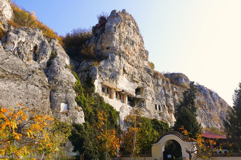 Von Bukarest aus: Geführte private Tagestour durch das mittelalterliche Bulgarien