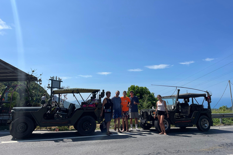 De Hue à Hoi An en jeep par le col de Hai Van avec des arrêts fabuleux