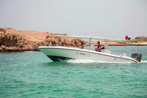Oman: 8-Day Adventure Muscat, Wahiba Desert & Jebel Akhdar Oman: 8-Day Private Adventure