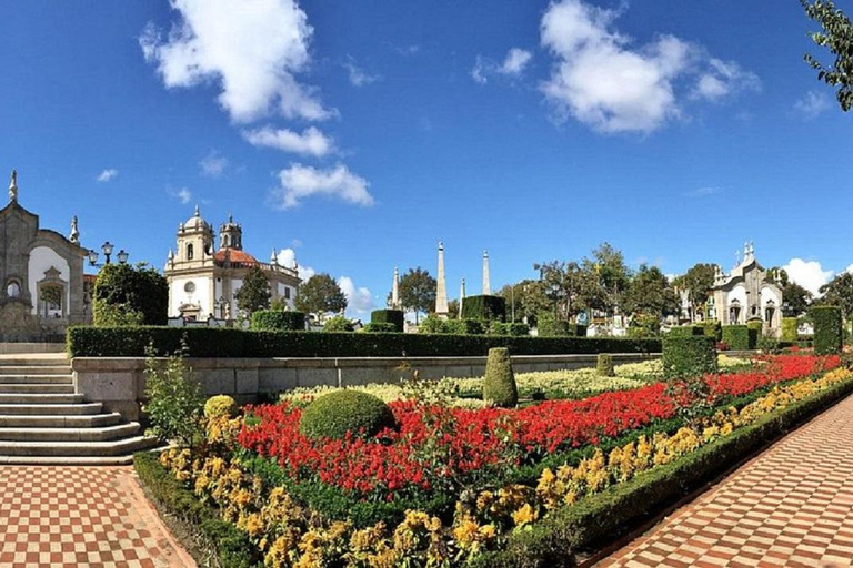 Barcelos, Ponte Lima, Viana Castelo: Private Tour from Porto