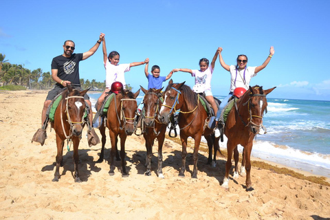 Punta Cana: Relaxed Beginner Horseback Ride on Uvero Beach. Afternoon 2 Hour - Horseback Riding
